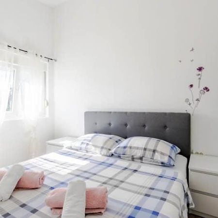 Apartment Iva Zadar Bagian luar foto