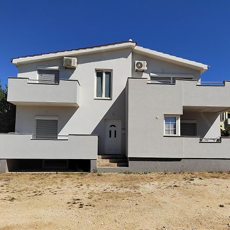 Apartment Iva Zadar Bagian luar foto