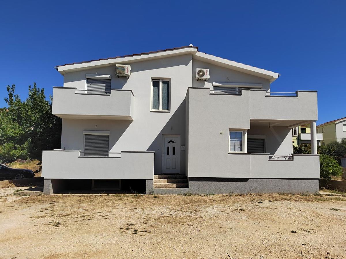 Apartment Iva Zadar Bagian luar foto